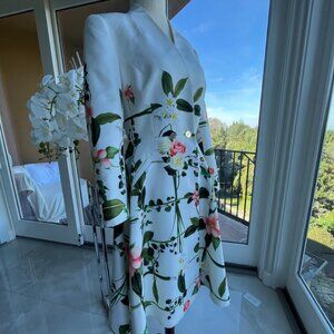 TED BAKER BNWT Rose Print Dress Coat - Timeless Elegance! Feminine Silhouette